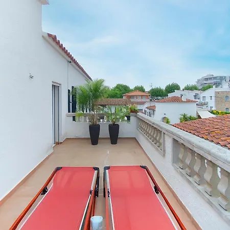 Holiday home Welcs Casa 089 Emp Cerca Del Mar Empuriabrava